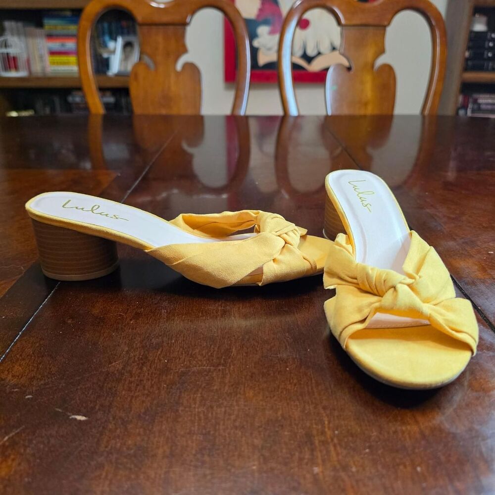 Lulus Women's Yellow Mules